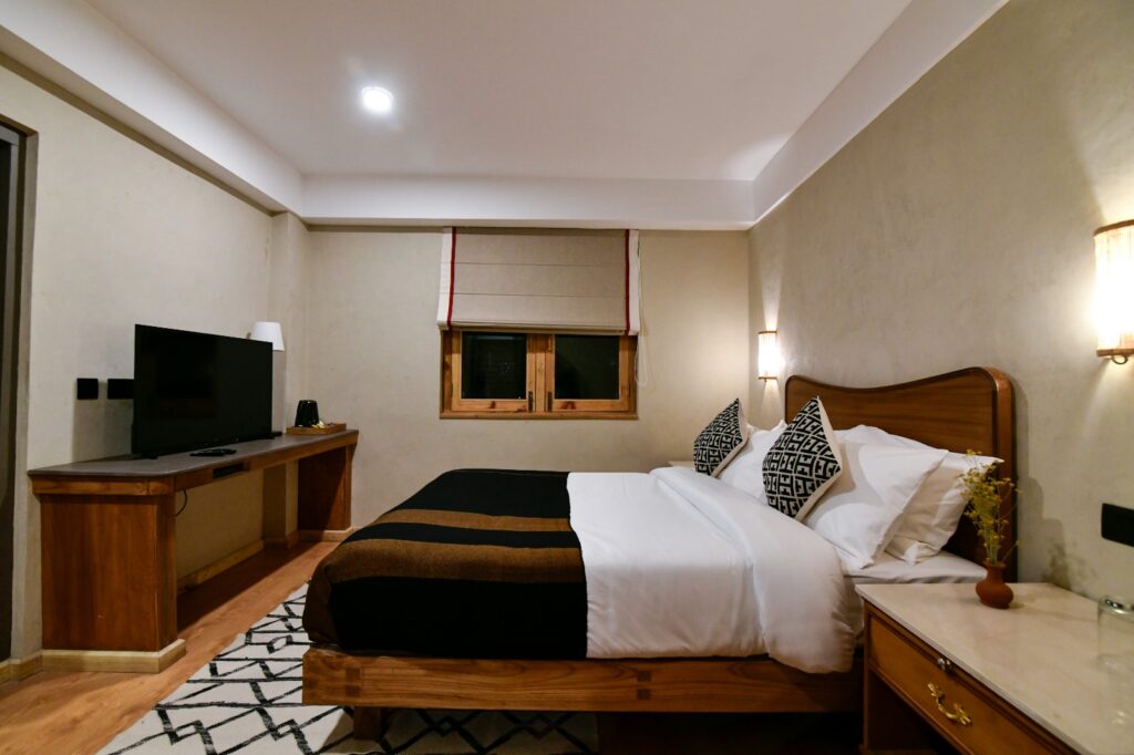 best stay in ladakh